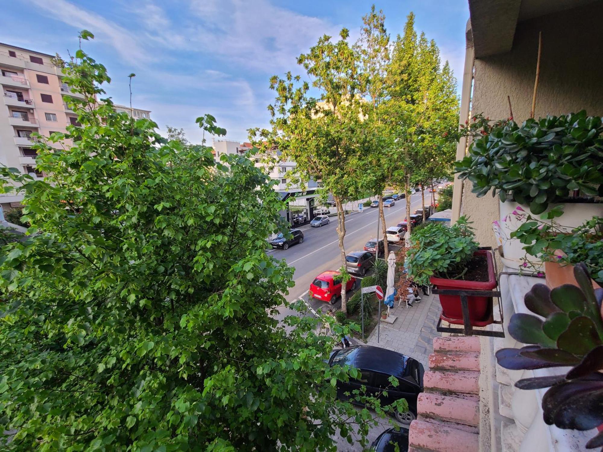 Hotel Martini Vlore Bagian luar foto